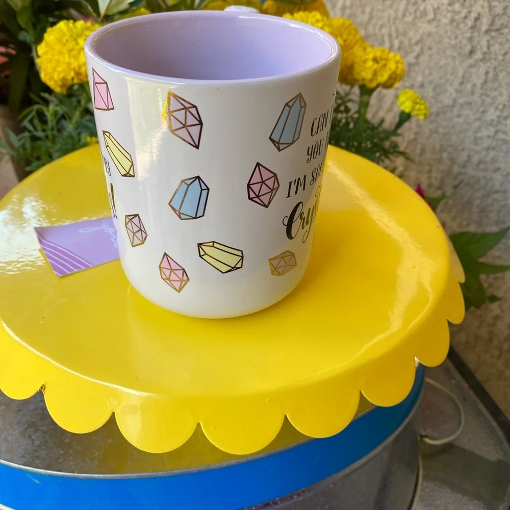 Saging‎ crystals mug